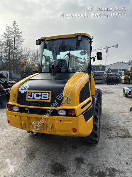 Shovel JCB 407