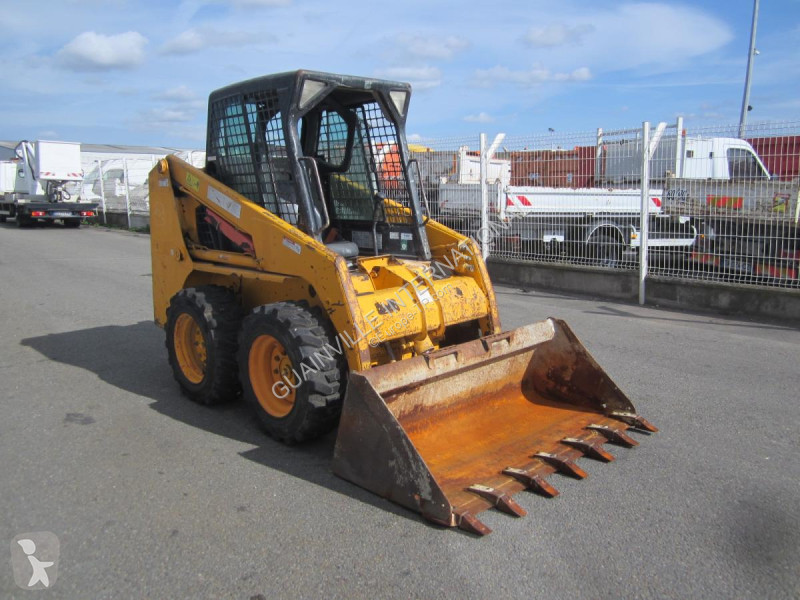 Shovel Bobcat