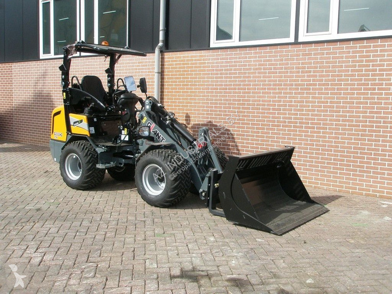Pala cargadora Giant G2500