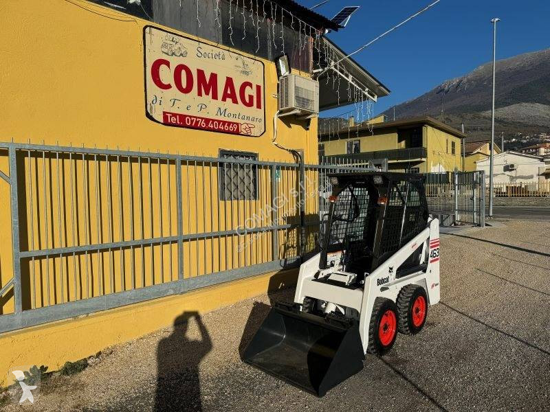 Shovel Bobcat