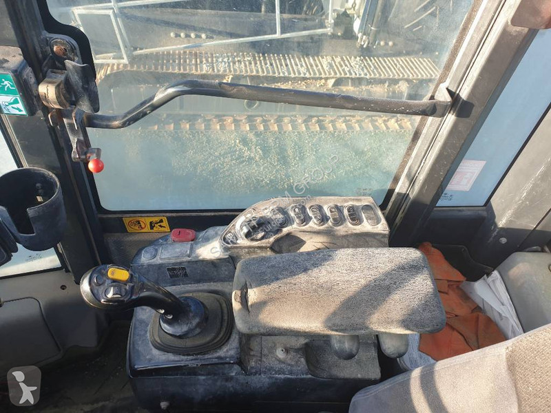 Pala Komatsu WA320-8