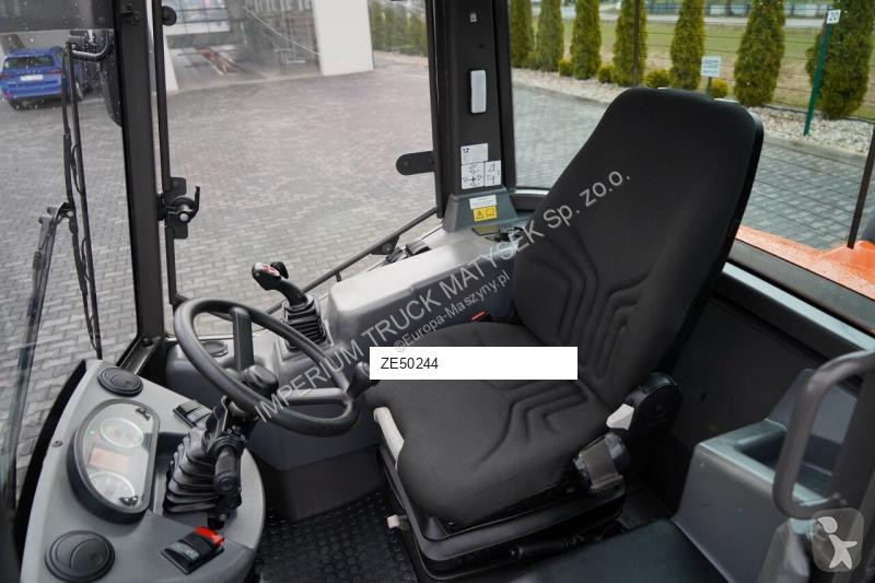 Ładowarka Hitachi  / ŁADOWARKA KOŁOWA / 2020 R...