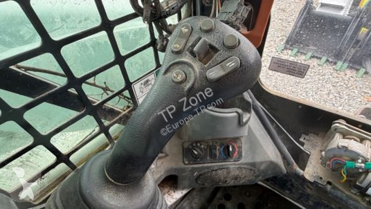 مُحمّلة Bobcat t870 hf - equipé forestier clim...