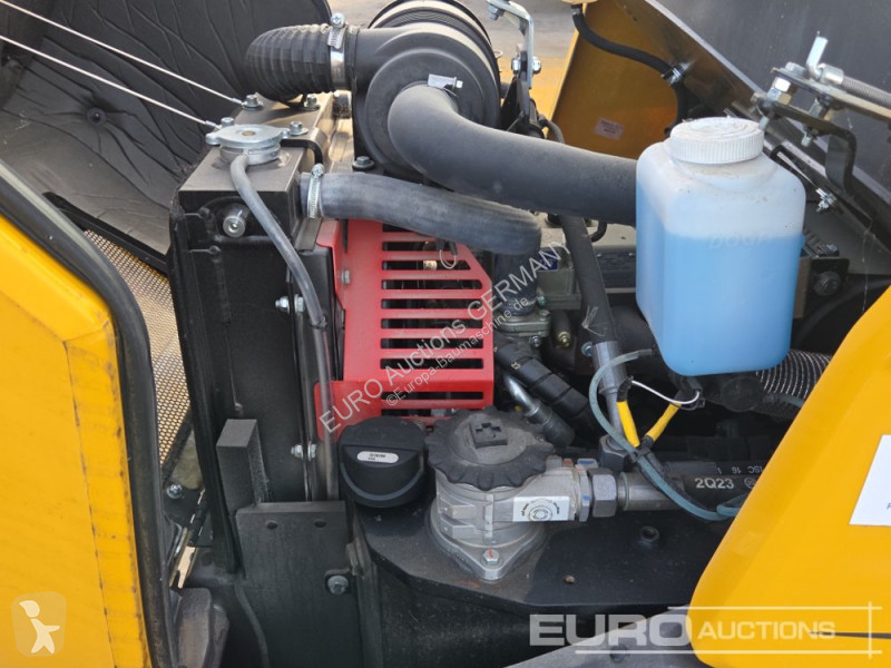 Товарач Mecalac MCL4+