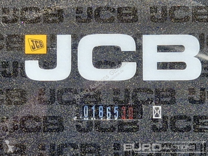 مُحمّلة JCB 406