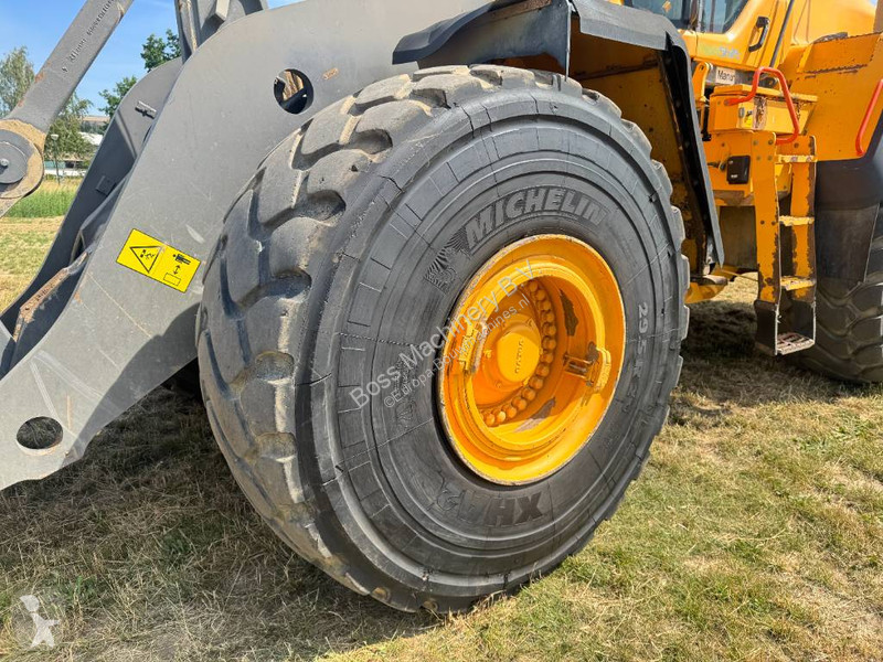 Nakladač Volvo L220H - Automatic Greasing /...