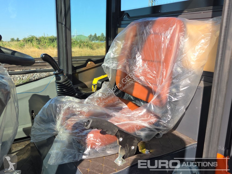 Ładowarka Machpro MP-L300