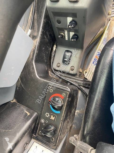 Læssemaskine Takeuchi TL10