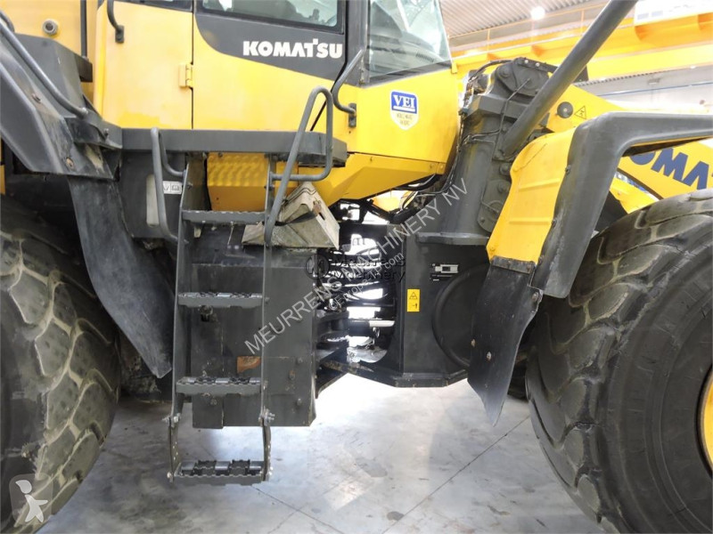 Nakladač Komatsu