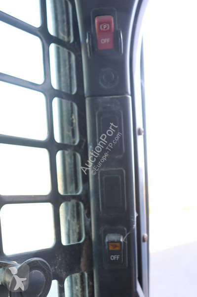 مُحمّلة Bobcat S590