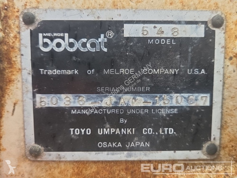 Shovel Bobcat 543