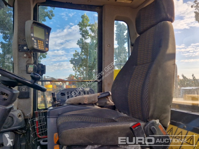 Навантажувач Komatsu