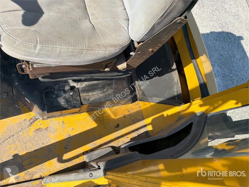 Pala cargadora Komatsu WB70A Wheel Loader