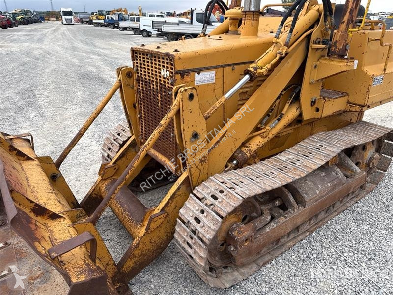 Pala cargadora Komatsu 16 Crawler Loader
