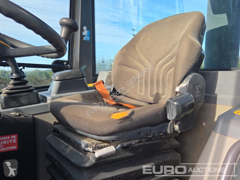 Pala cargadora Volvo L28F