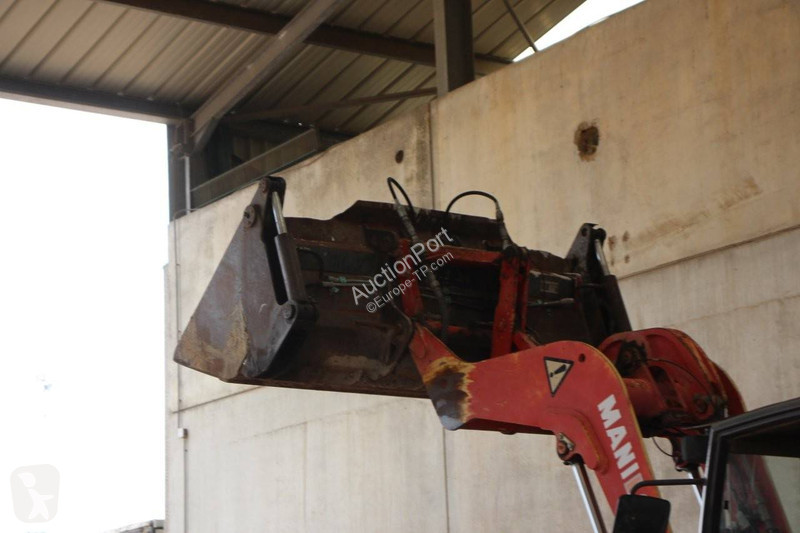 Chargeuse Ahlmann AS85/