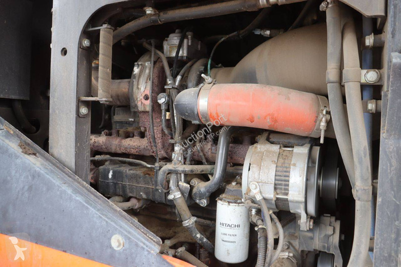 Chargeuse Hitachi 6