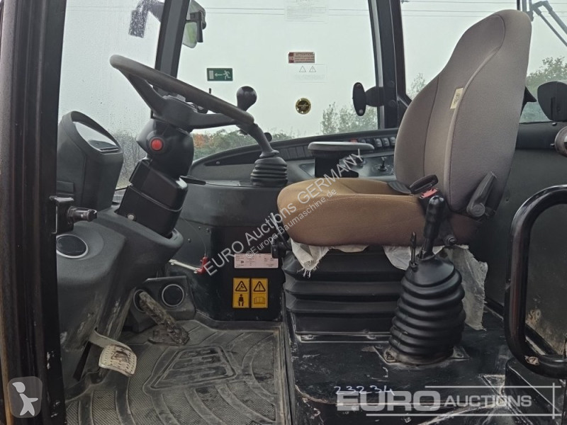 Chargeuse JCB 406 T4