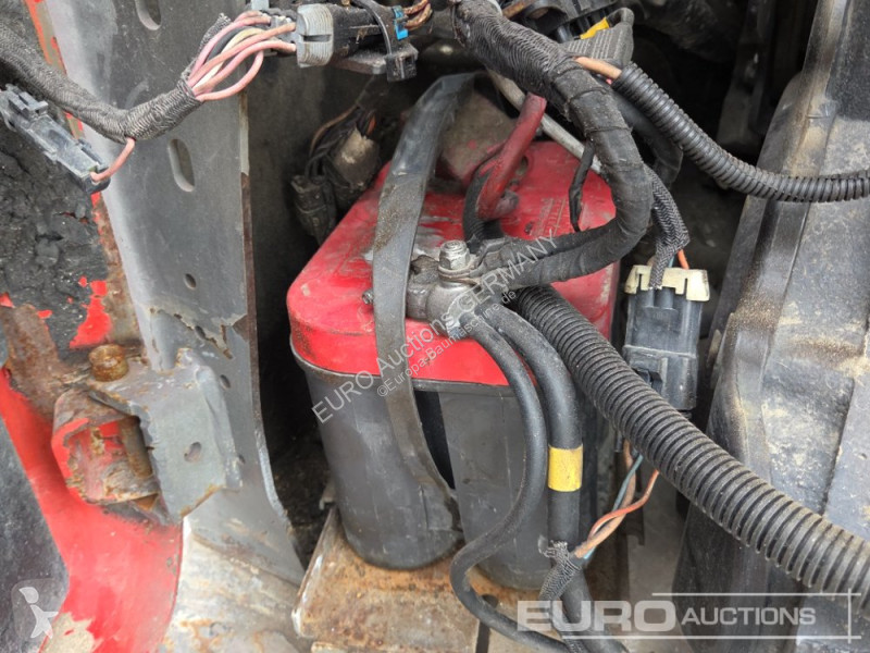 Товарач Bobcat T590