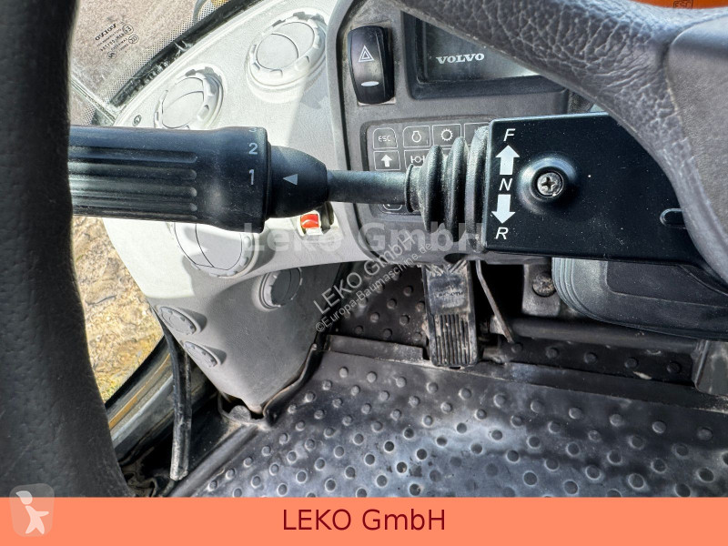 مُحمّلة Volvo 120F 3 Kreise, Schnellwechsler