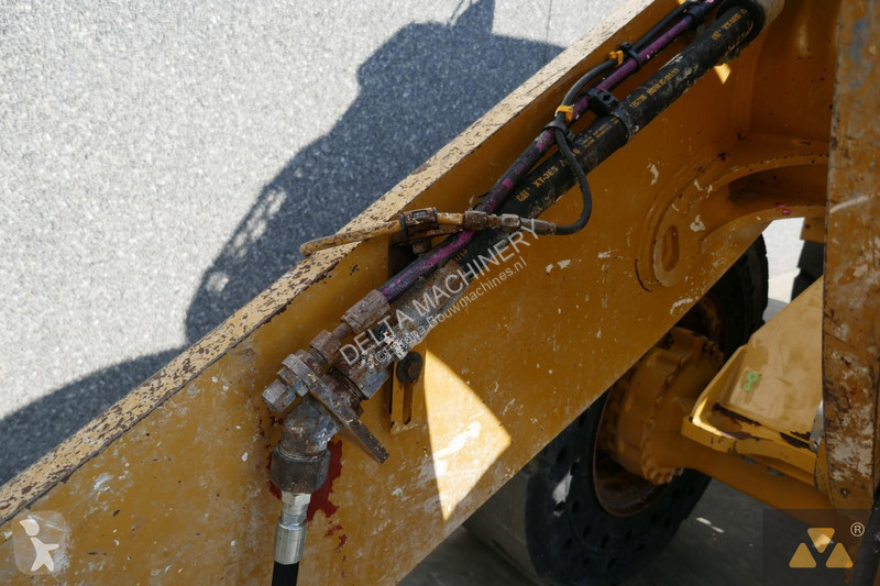 Pala Caterpillar 938M