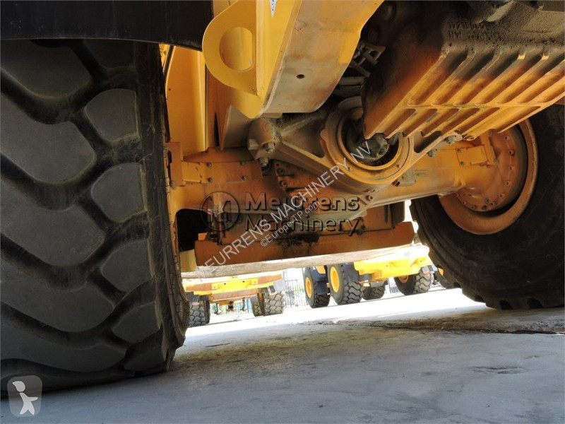 Nakladač Volvo L150H
