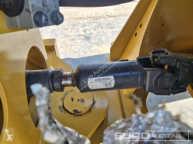 Shovel Caterpillar 950L