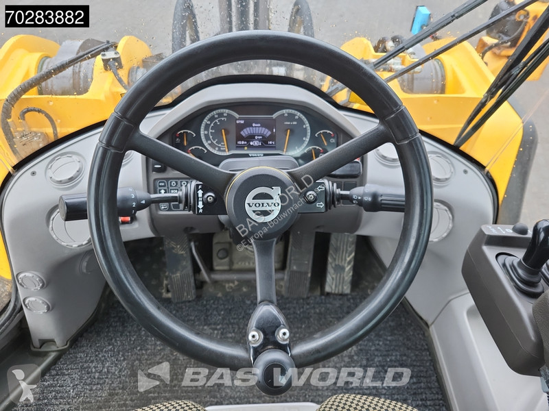 Nakladač Volvo L150 H