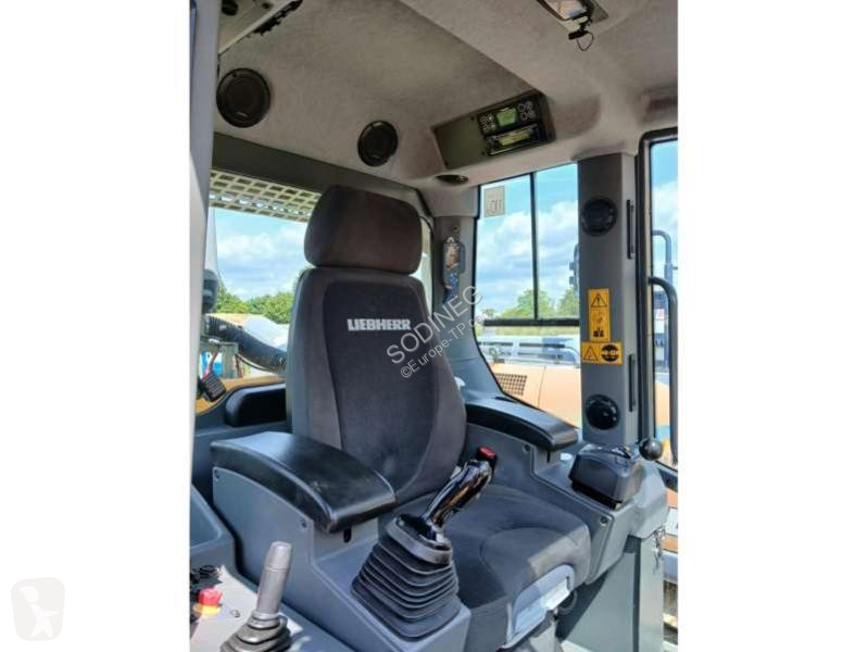Chargeuse Liebherr 636