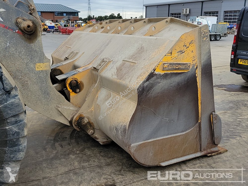 Incarcator Hidromek HMK640