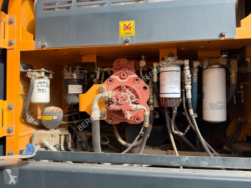 Chargeuse Hyundai HX380L