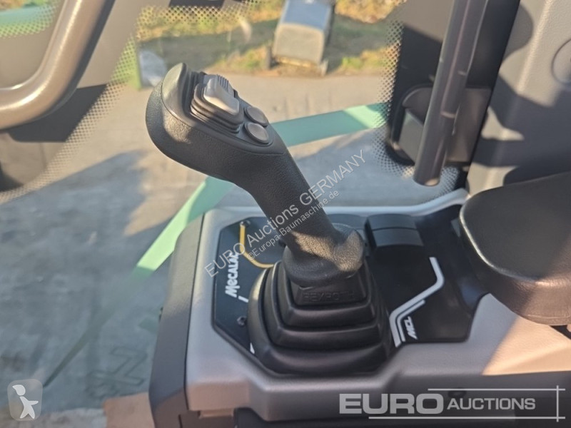 Ładowarka Mecalac MCL4+