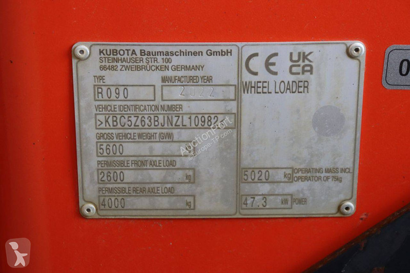Pala cargadora Kubota R090