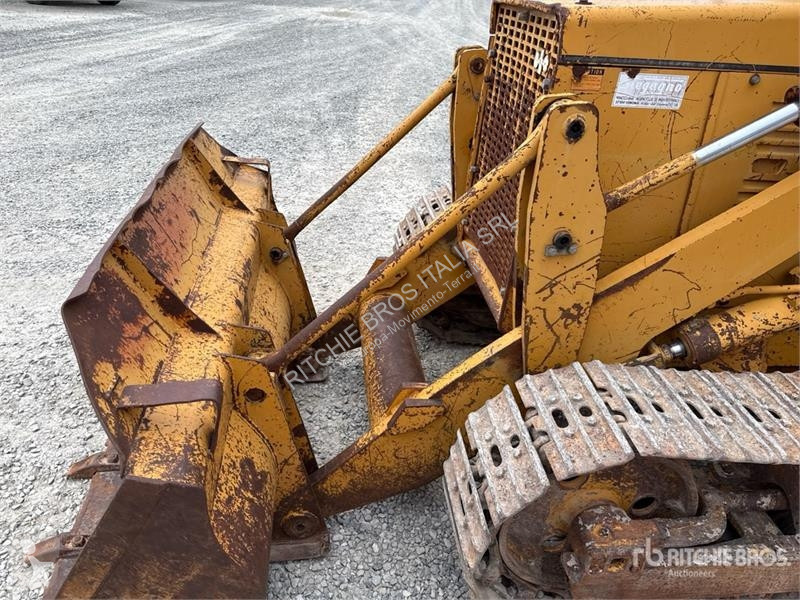 Pala cargadora Komatsu 16 Crawler Loader