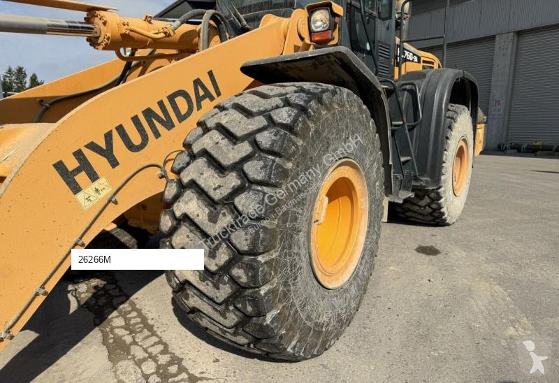 Chargeuse Hyundai 7609A