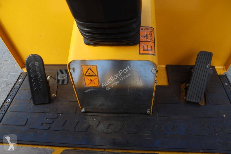 Chargeuse Eurotrac 850/W13F