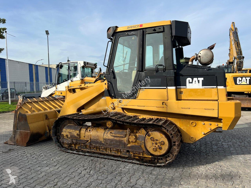 Pá carregadora Caterpillar NVT