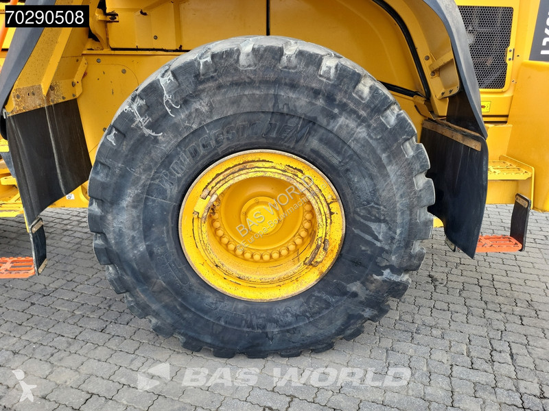 Nakladač Volvo L260 H CDC