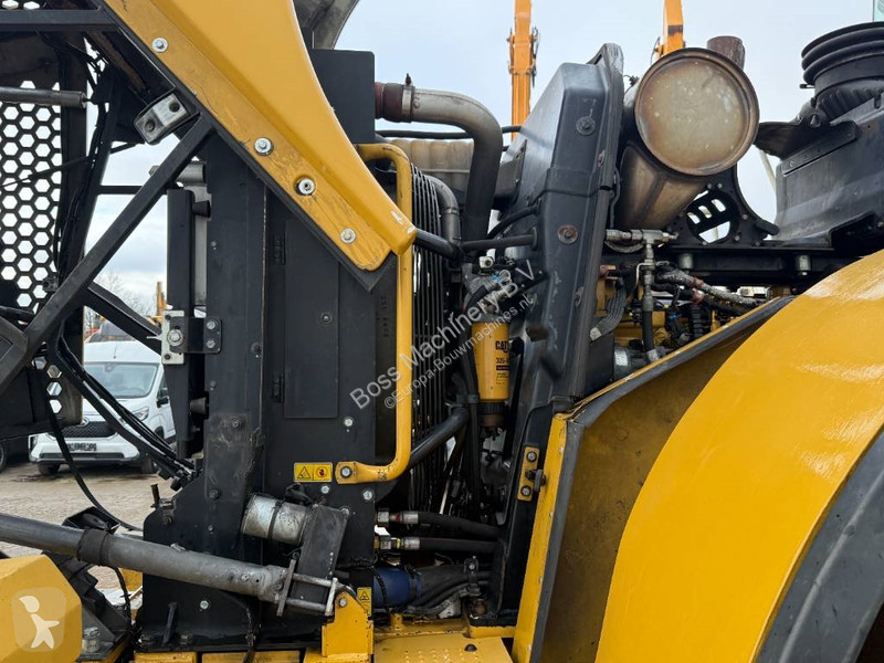مُحمّلة Caterpillar - 3rd Function / Weight System