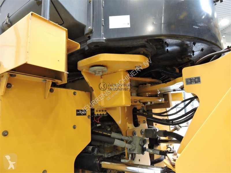 مُحمّلة Caterpillar 3rd Function