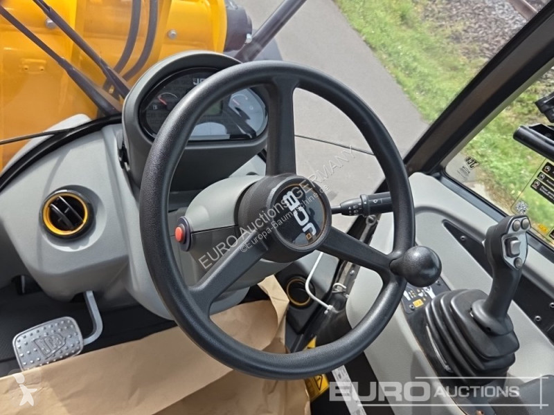 Товарач JCB 409