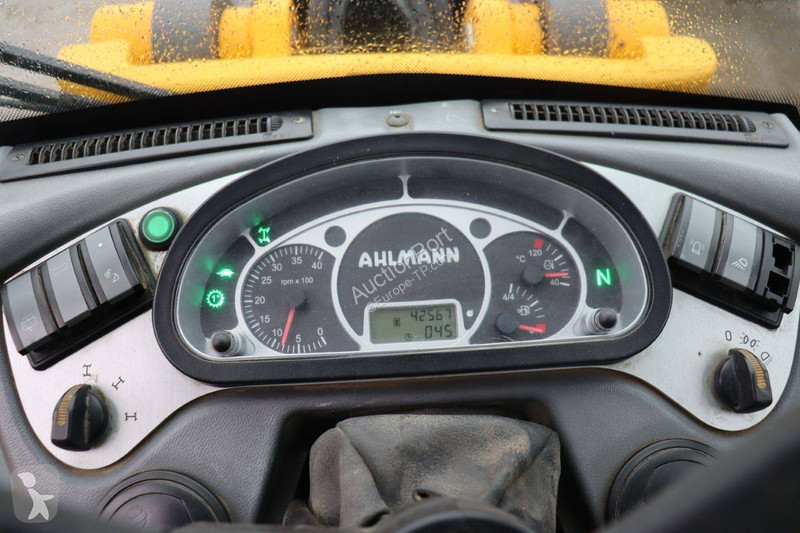 Nakladač Ahlmann AZ95