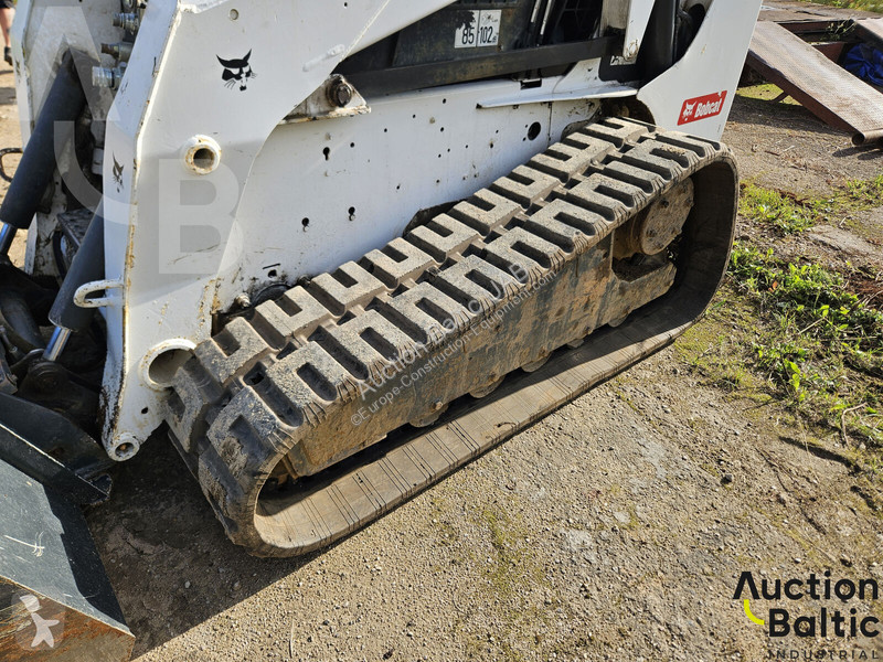 Фронтальный погрузчик Bobcat