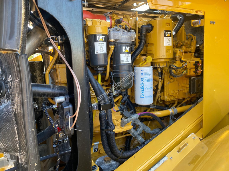 مُحمّلة Caterpillar 962 M .