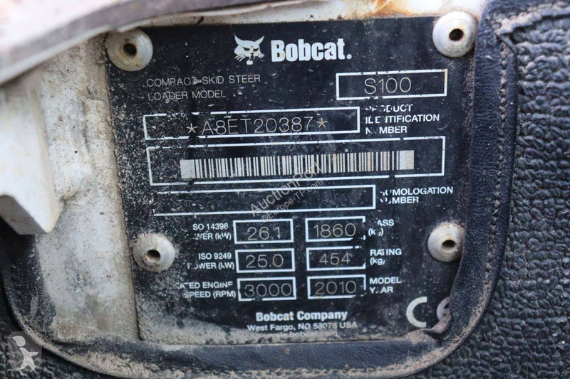 Фронтальный погрузчик Bobcat