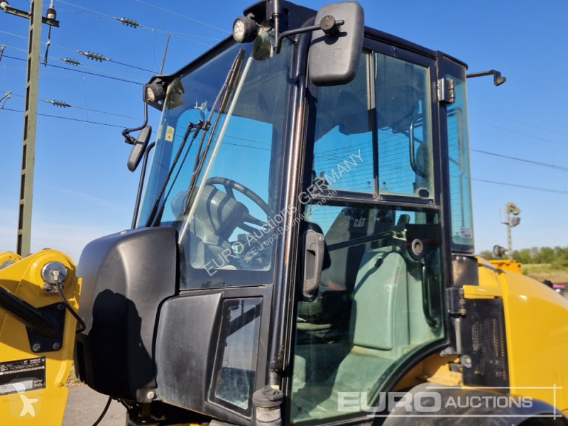 Chargeuse Caterpillar 908M
