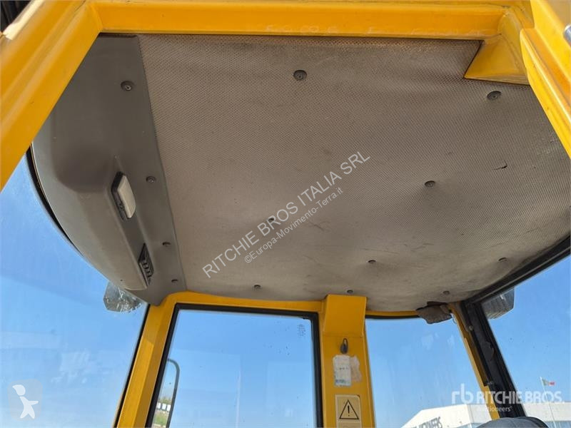 Pala cargadora Komatsu WB70A Wheel Loader