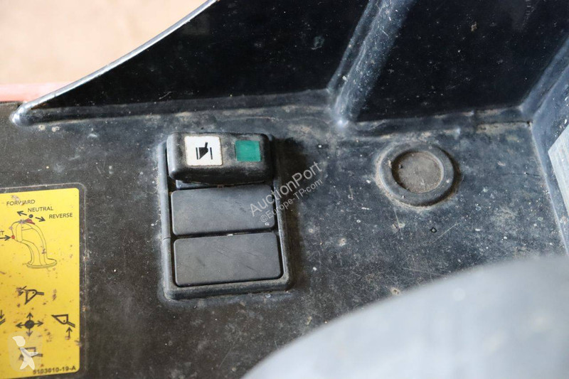 Chargeuse Kubota RT210-2