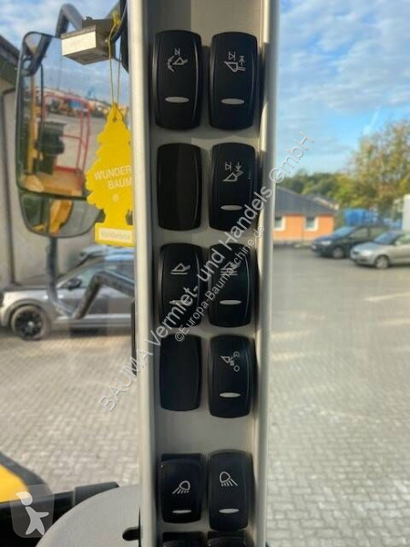 Chargeuse Volvo (12005945)
