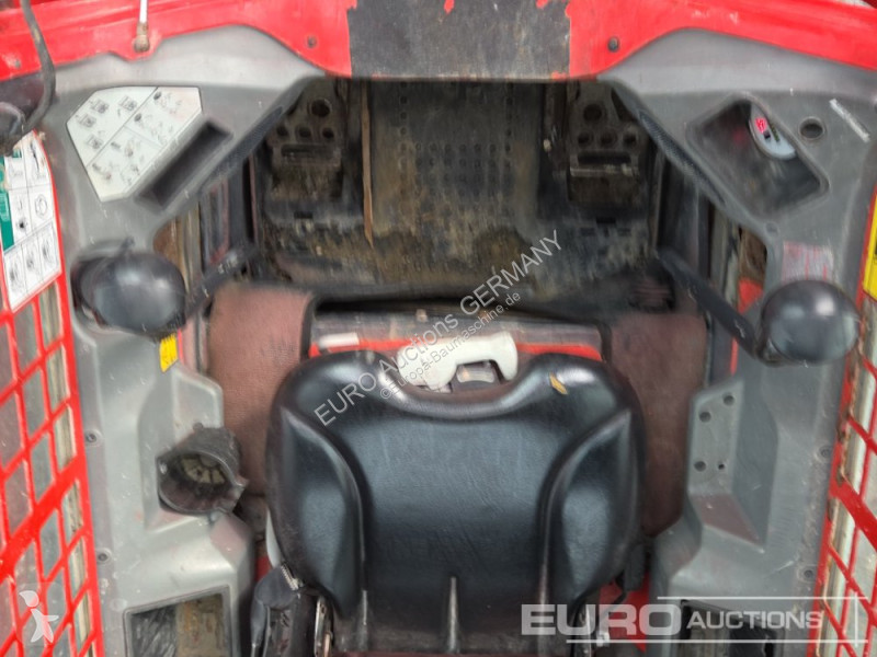 Товарач Bobcat T590